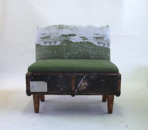 Suitcase Chair Veld
